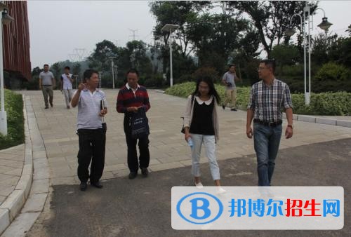 達(dá)州讀中專學(xué)校要多少錢