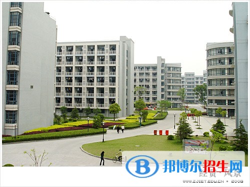浙江經(jīng)貿(mào)職業(yè)技術(shù)學(xué)院單招報(bào)名條件