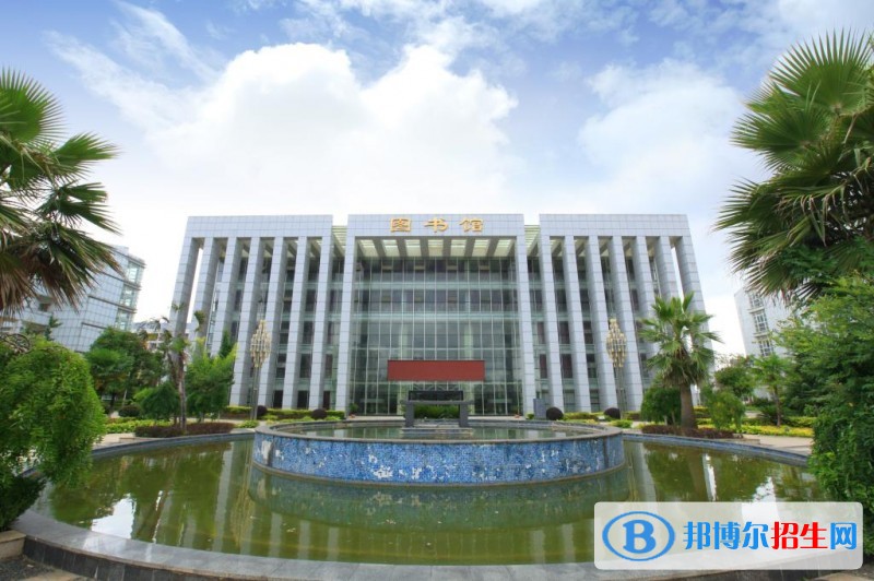 貴陽護(hù)理職業(yè)學(xué)院五年制大專2019年報(bào)名條件、招生對(duì)象