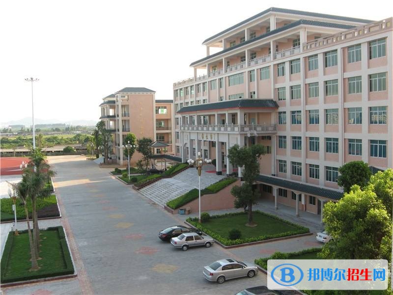 惠州城市職業(yè)學(xué)院?jiǎn)握袌?bào)名時(shí)間