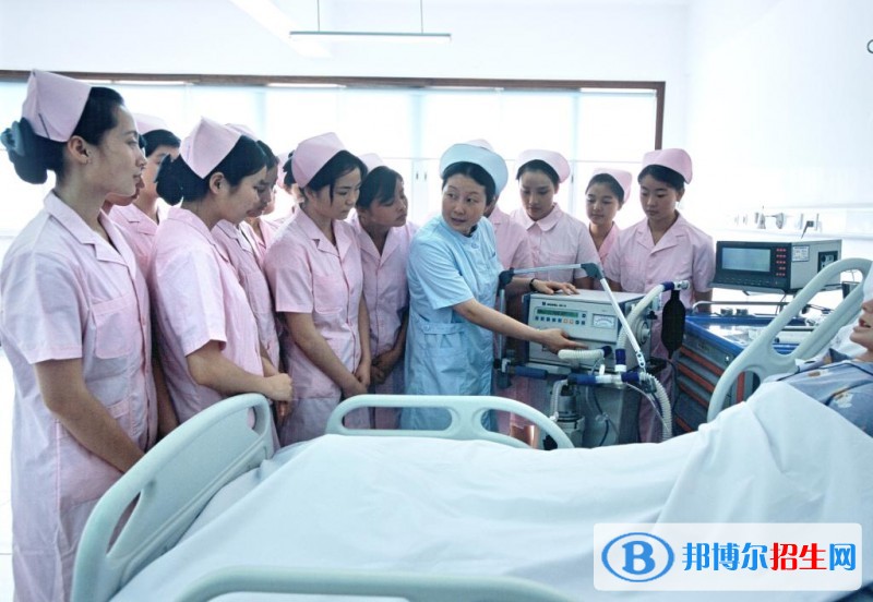 長沙衛(wèi)生職業(yè)學院單招報名時間
