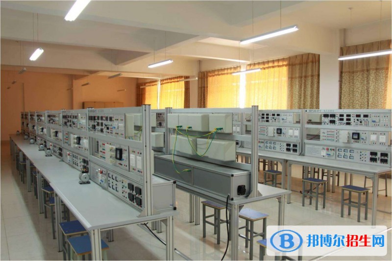 巴中中專學校什么時候招生