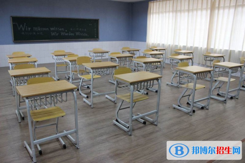 巴中中專學校學什么好