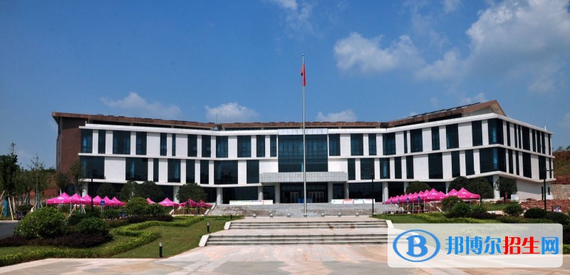湖南化工職業(yè)技術(shù)學(xué)院?jiǎn)握袌?bào)名條件