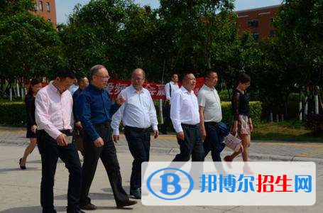 安順沒(méi)有初中畢業(yè)證可以讀中專(zhuān)學(xué)校嗎