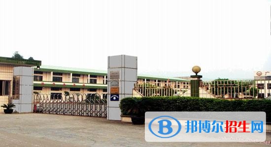 霍州技工學(xué)校2019年報(bào)名條件、招生對(duì)象