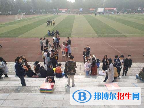 成都農(nóng)業(yè)科技職業(yè)學(xué)院五年制大專招生辦電話