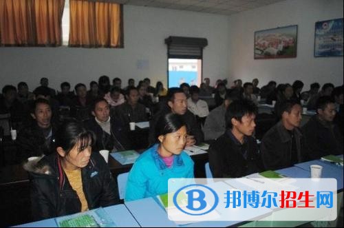 和順縣職業(yè)中學(xué)校2019年報名條件、招生對象