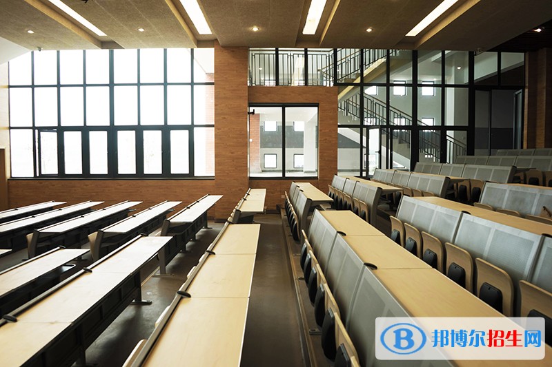 四川城市職業(yè)學(xué)院五年制大專招生辦電話