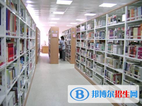 內江職高和中專學校哪個好