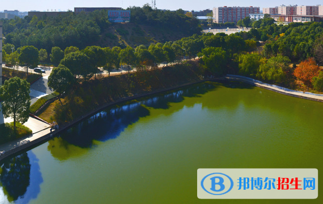 江西旅游商貿(mào)職業(yè)學(xué)院單招報名條件