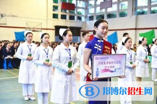 南充高中畢業(yè)讀什么中專學(xué)校