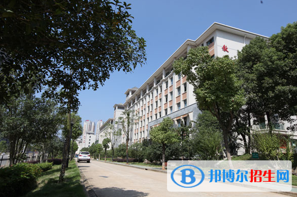 湖北工程職業(yè)學(xué)院?jiǎn)握谐煽?jī)查詢時(shí)間