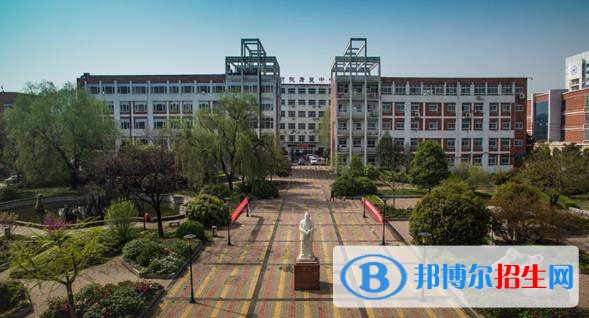 漯河醫(yī)學(xué)高等?？茖W(xué)校單招報(bào)名條件
