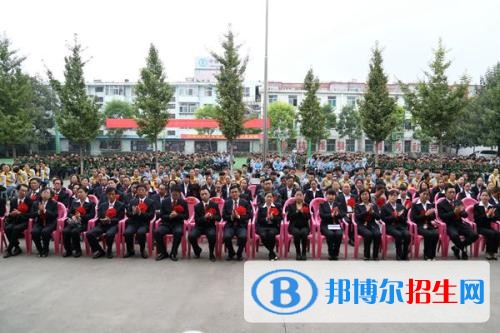 忻州技工學(xué)校招生辦聯(lián)系電話(huà)