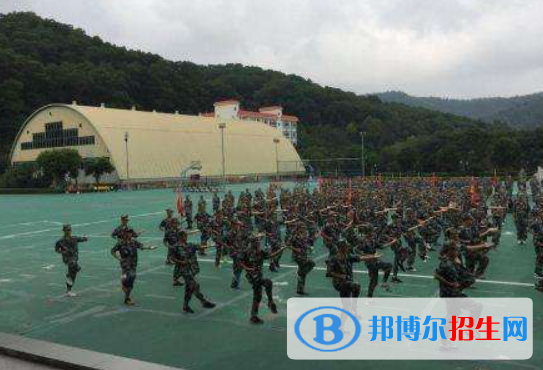 中山港口理工學(xué)校2019年報(bào)名條件、招生對(duì)象