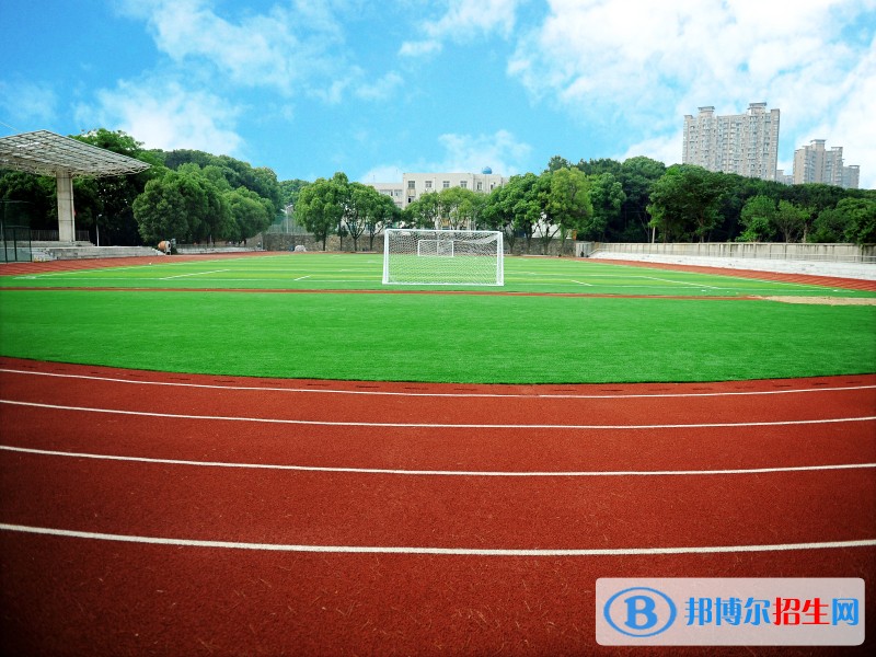 武漢民政職業(yè)學(xué)院?jiǎn)握袌?bào)名條件