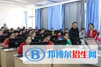 忻州計(jì)算機(jī)高級(jí)職業(yè)中學(xué)網(wǎng)站網(wǎng)址