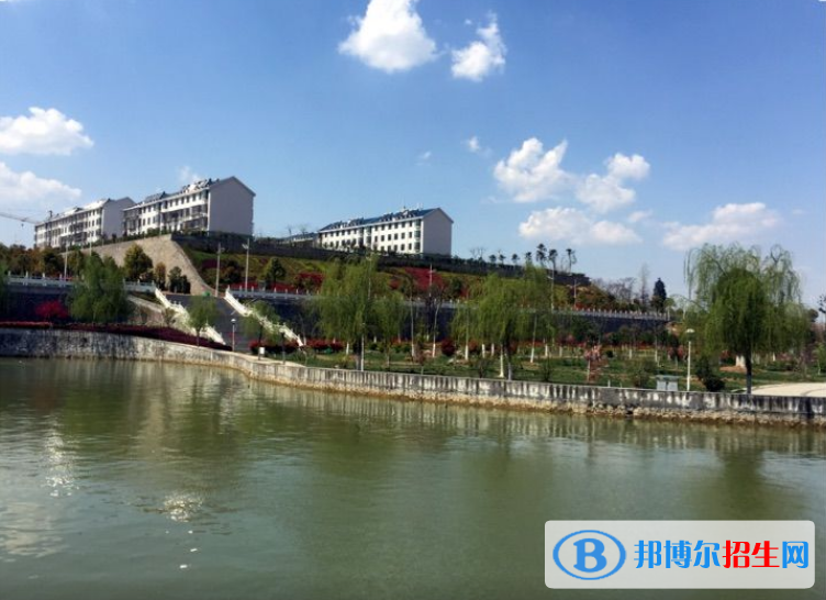 襄陽職業(yè)技術學院單招報名時間