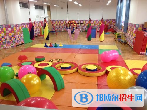 內江中專學校里面都有哪些專業(yè)