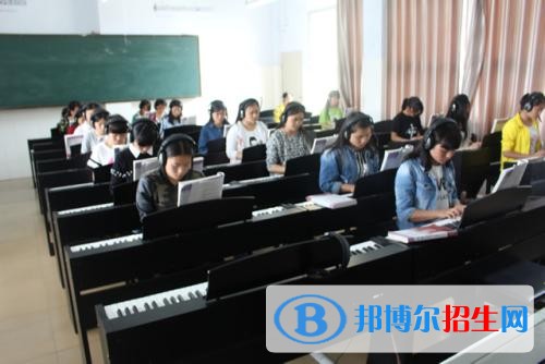 內(nèi)江中專(zhuān)學(xué)校有哪些比較好