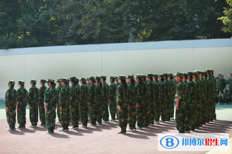 內(nèi)江中專學(xué)校和中專有哪些區(qū)別