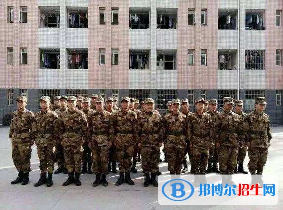 南江縣小河職業(yè)中學五年制大專學校地址