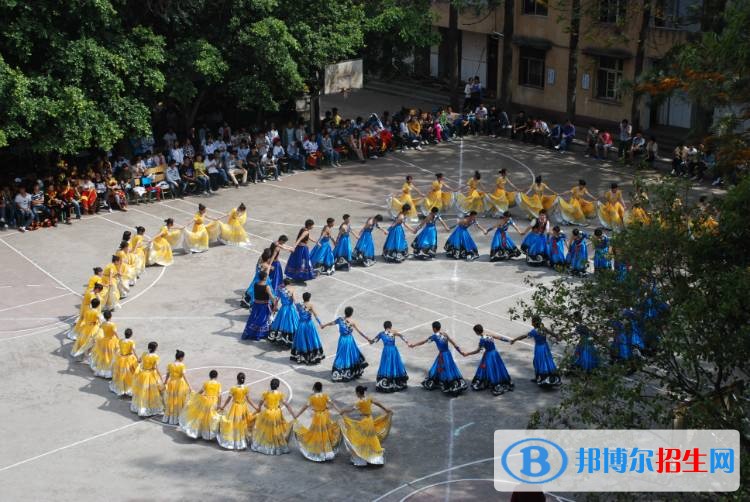 涼山民族師范學(xué)校五年制大專宿舍