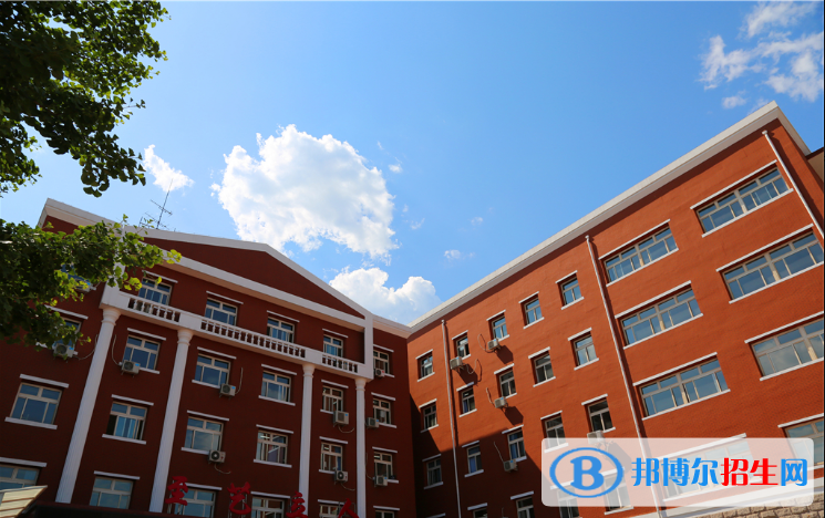 北京交通職業(yè)技術(shù)學(xué)院?jiǎn)握袌?bào)名條件
