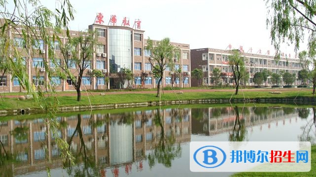 鄭州理工職業(yè)學(xué)院?jiǎn)握袌?bào)名條件