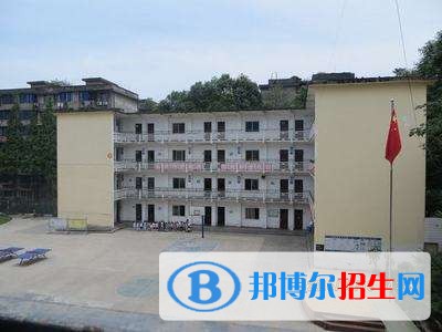 樂山哪個中專學校比較好就業(yè)