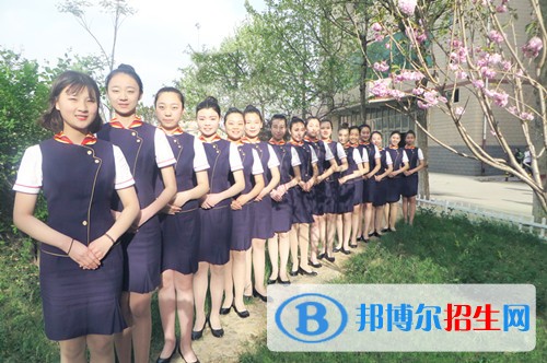 廣東華文法商中等職業(yè)學(xué)校2019年報名條件、招生對象