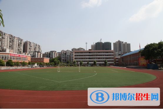 眉山哪個(gè)中專學(xué)校比較好就業(yè)