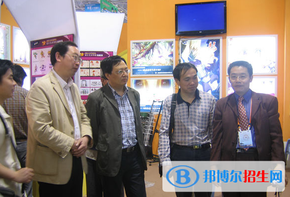 新疆石河子職業(yè)技術(shù)學院2019年單招錄取分數(shù)線