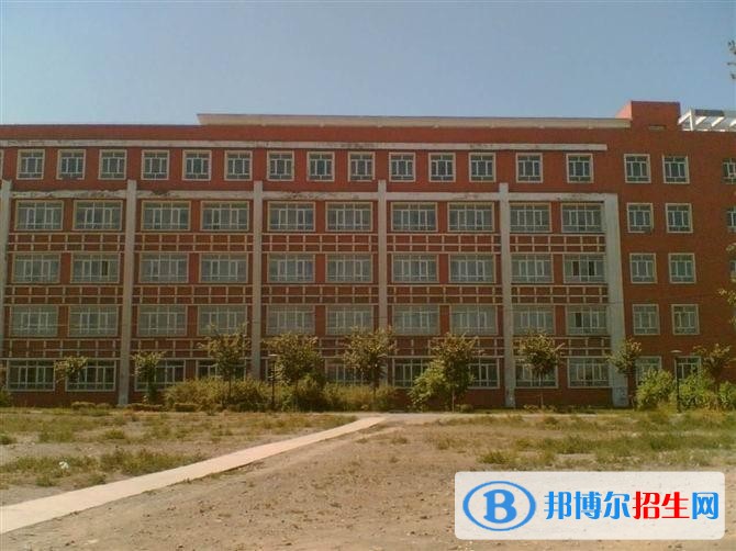 新疆輕工職業(yè)技術(shù)學(xué)院?jiǎn)握袌?bào)名條件