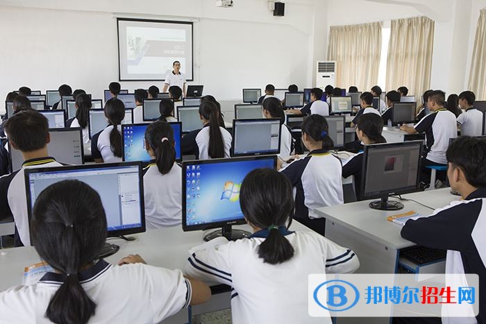 銅仁去讀中專學校學什么對以后好一點