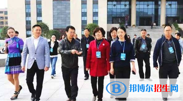 銅仁中專學校是什么意思