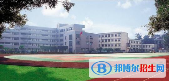 雅安中專學校亂嗎