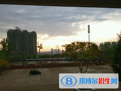 德陽初中畢業(yè)可以上中專學校嗎