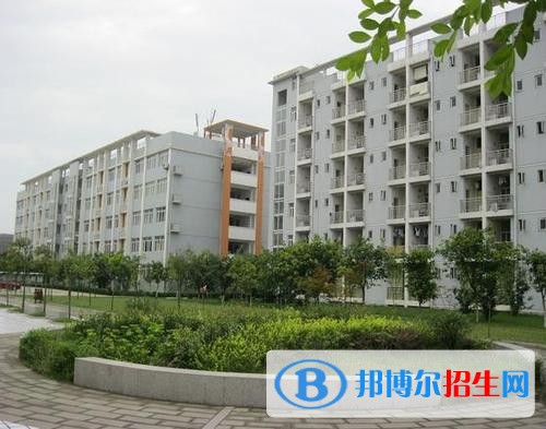 德陽(yáng)初中畢業(yè)有哪些中專學(xué)校