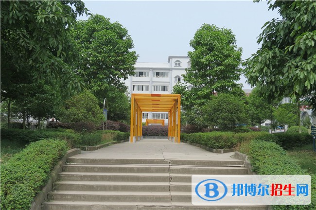 遂寧沒讀完初中可以讀中專學校嗎