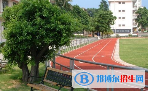 寶雞中專學(xué)?？急究? width=