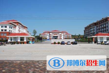 無錫中專學(xué)校包就業(yè)嗎