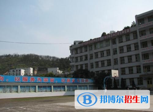 四川珙縣職業(yè)技術(shù)學(xué)校2019年報名條件、招生對象