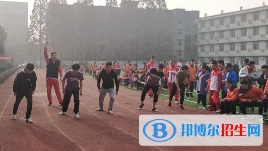 峨眉山文武學(xué)校2019年報(bào)名條件、招生對(duì)象