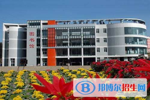 渭南高中畢業(yè)中專學校