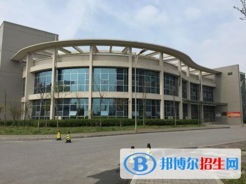 南通中專學(xué)?？梢钥即髮W(xué)嗎