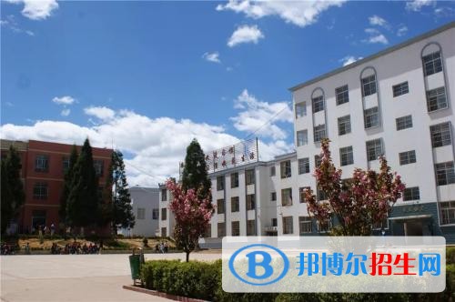 鹽源職業(yè)技術(shù)中學校2019年報名條件、招生對象