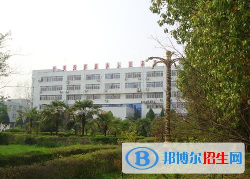 南京商業(yè)技工學(xué)校有哪些專(zhuān)業(yè)