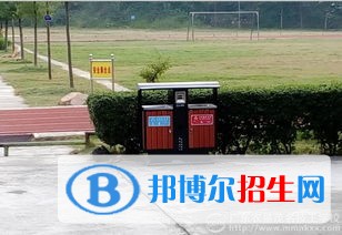 南京農(nóng)墾技工學(xué)校2019年報(bào)名條件、招生對(duì)象